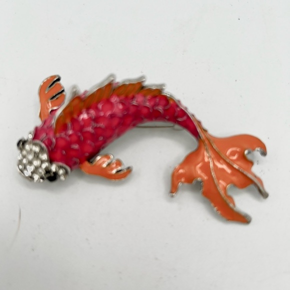 Pink & Orange Enamel Koi Fish Brooch with Rhinestonnes - Picture 3 of 11